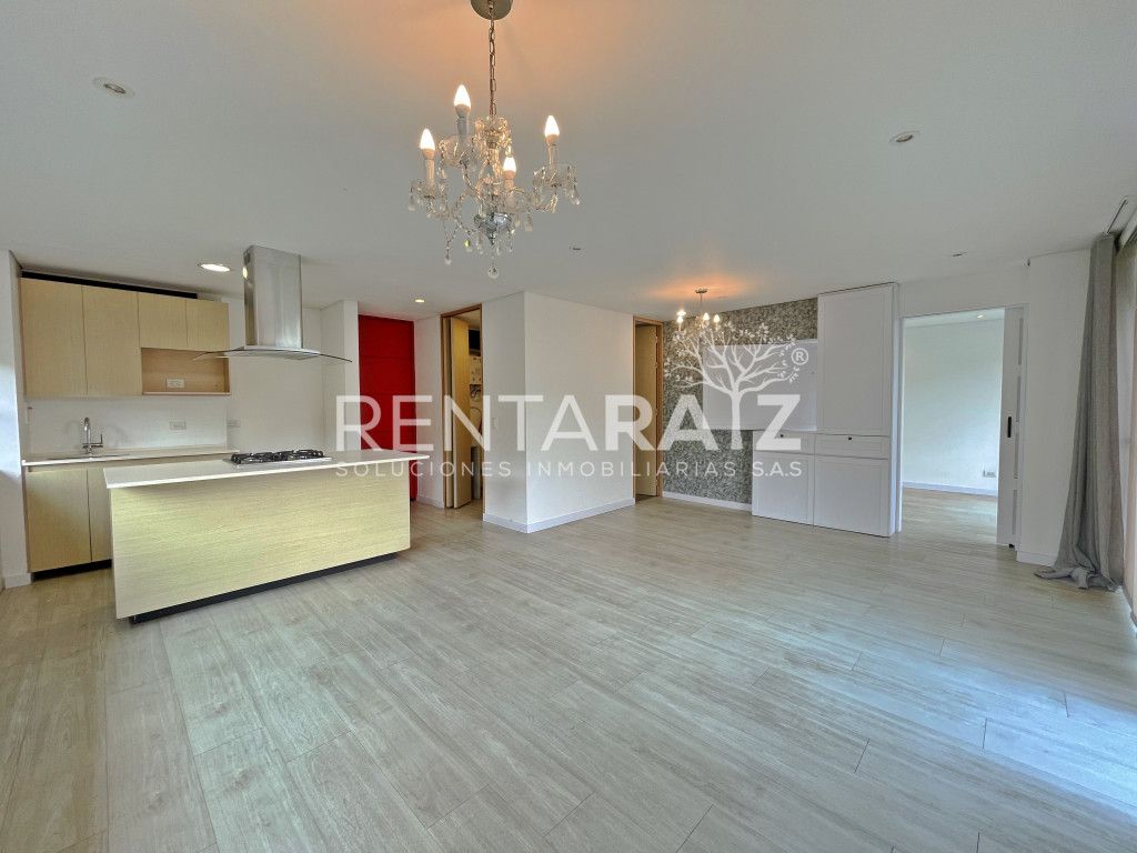 Apartamento en arriendo Antioquia Envigado La Pradera 74 m2 Habitaciones 1 Baños 2 Garajes 1 Precio $3800000