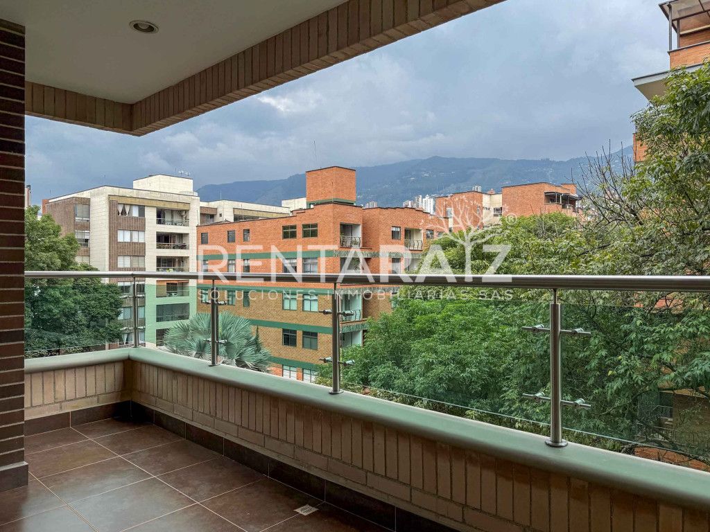 Apartamento en venta Antioquia Envigado Zúñiga 134 m2 Habitaciones 3 Baños 4 Garajes 2 Precio $980000000