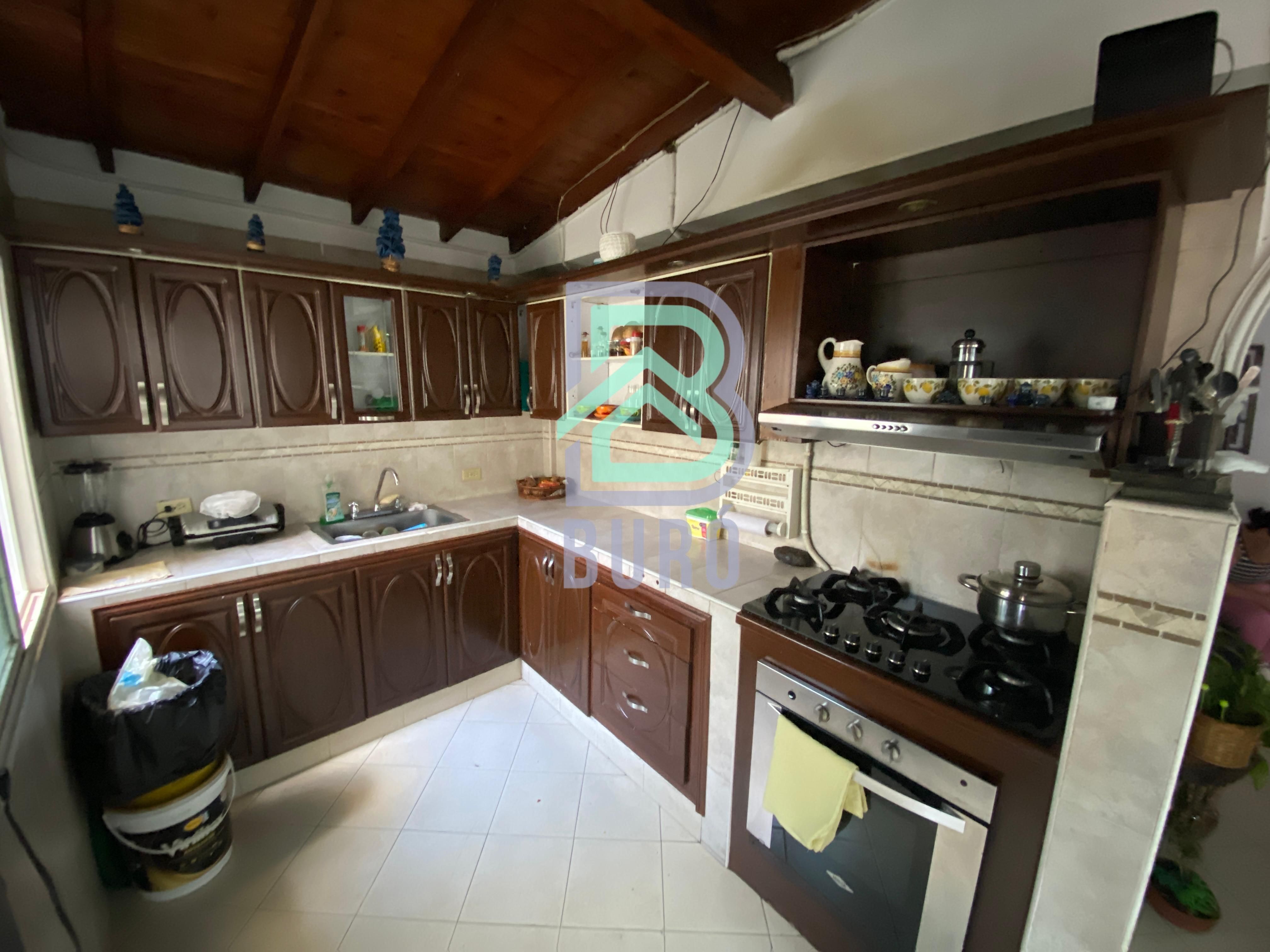 Casa en venta Antioquia Medellín Las Palmas 24 m2 Habitaciones 4 Baños 2 Garajes 0 Precio $295000000