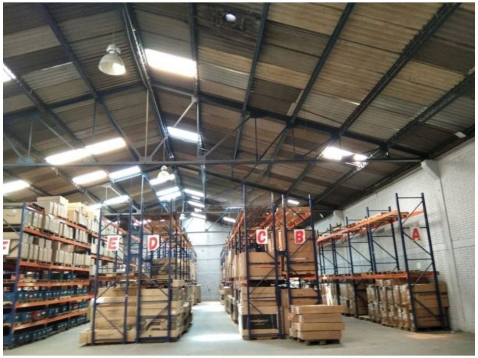 Bodega en arriendo Cundinamarca Bogotá Zona Industrial 2200 m2 Habitaciones 0 Baños 8 Garajes 0 Precio $65000000