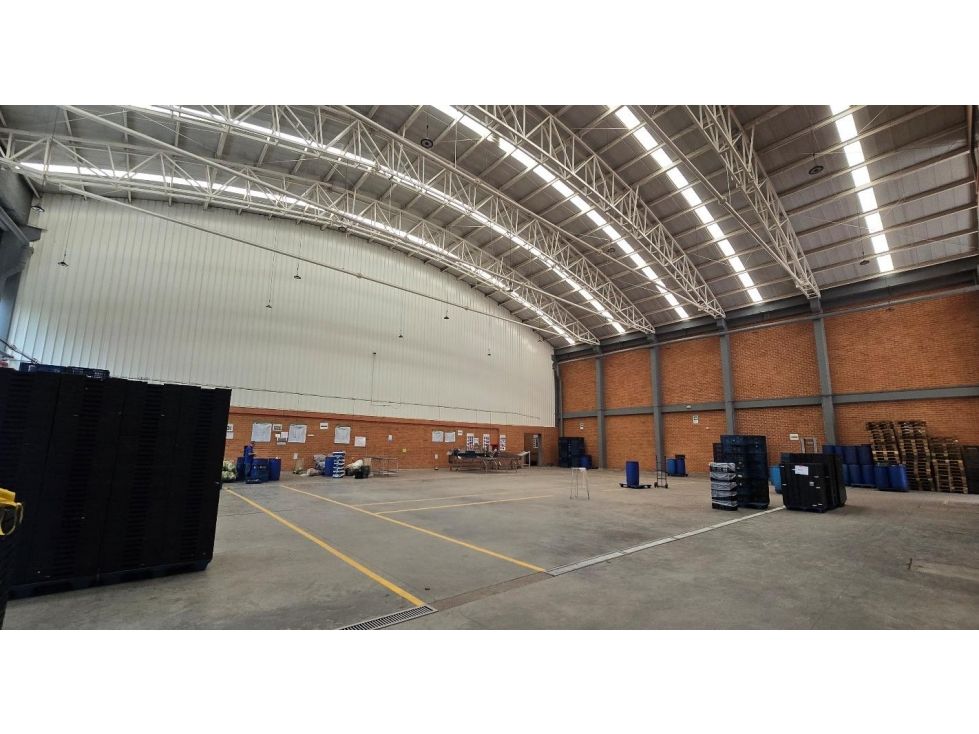 Bodega en arriendo Cundinamarca Mosquera Cr Quintas Del Trebol 3200 m2 Habitaciones 0 Baños 10 Garajes 10 Precio $80000000