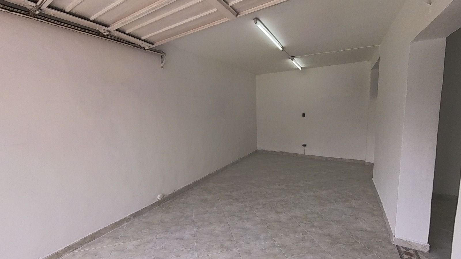 Local en arriendo Antioquia Medellín Florida Nueva 40 m2 Habitaciones 0 Baños 0 Garajes 0 Precio $2800000