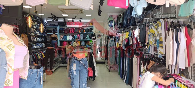 Local en venta Antioquia Itagüí Los Naranjos 44 m2 Habitaciones 0 Baños 1 Garajes 0 Precio $1300000000