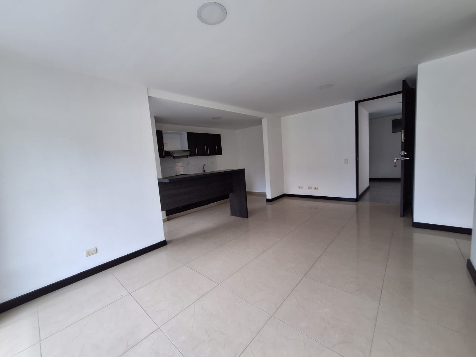 Apartamento en arriendo Antioquia Medellín Alejandria 52 m2 Habitaciones 1 Baños 2 Garajes 1 Precio $3200000