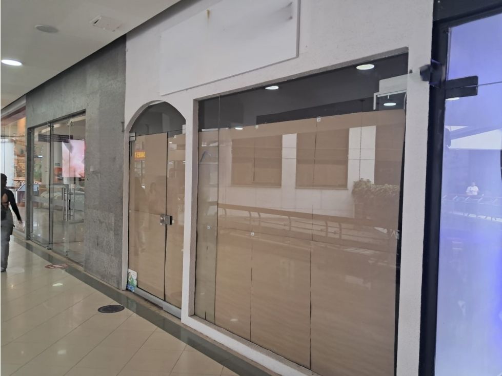 Local en venta Risaralda Pereira San Jose Sur 42 m2 Habitaciones 0 Baños 0 Garajes 0 Precio $400000000