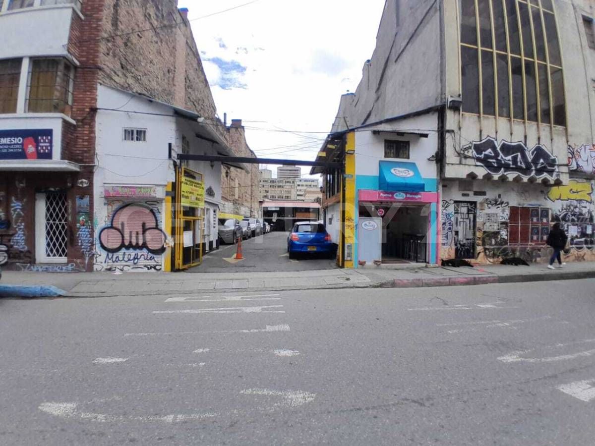 Lote en venta Cundinamarca Bogotá La Veracruz 500 m2 Habitaciones 0 Baños 4 Garajes 60 Precio $4000000000