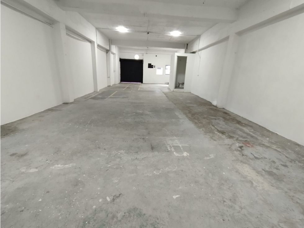 Bodega en arriendo Antioquia Medellín Los Colores 100 m2 Habitaciones 0 Baños 1 Garajes 0 Precio $6000000