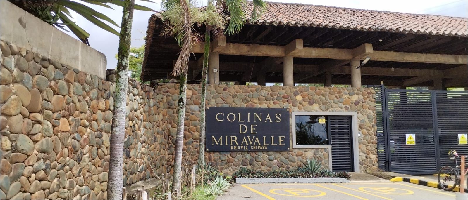 Casa Campestre en venta Valle Del Cauca Jamundí El Guabal 2894 m2 Habitaciones 5 Baños 4 Garajes 6 Precio $650000000