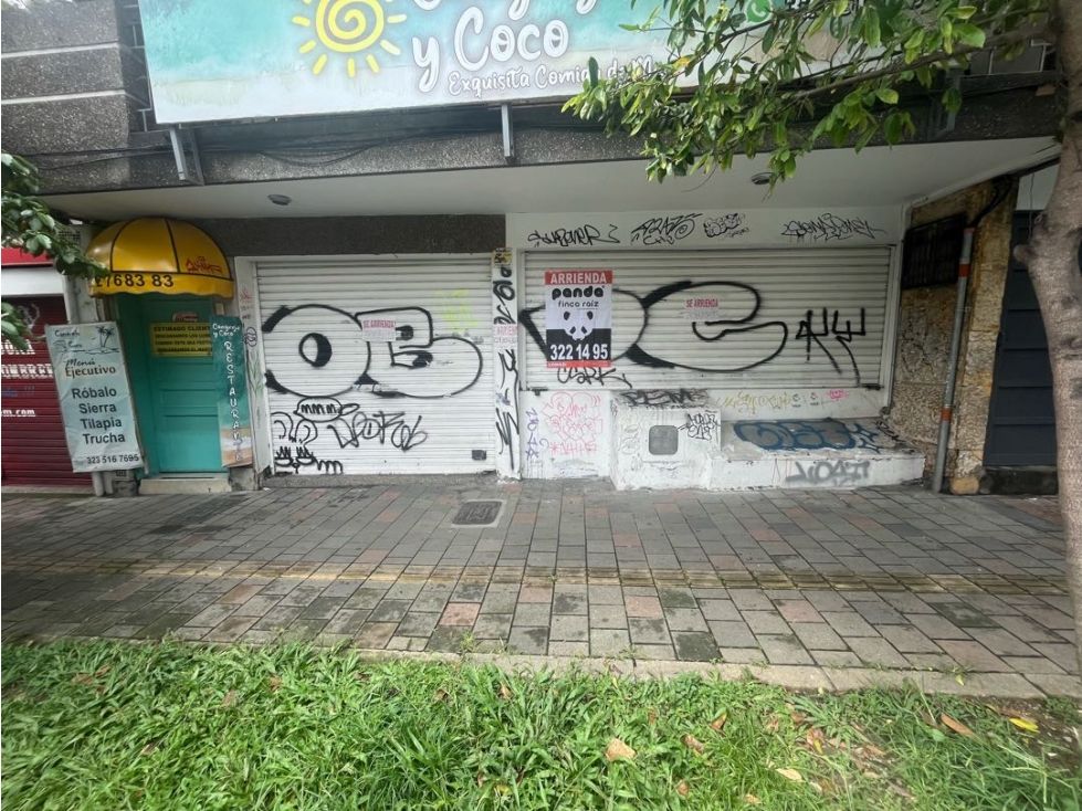 Local en arriendo Antioquia Envigado San Marcos 350 m2 Habitaciones 0 Baños 5 Garajes 0 Precio $12000000