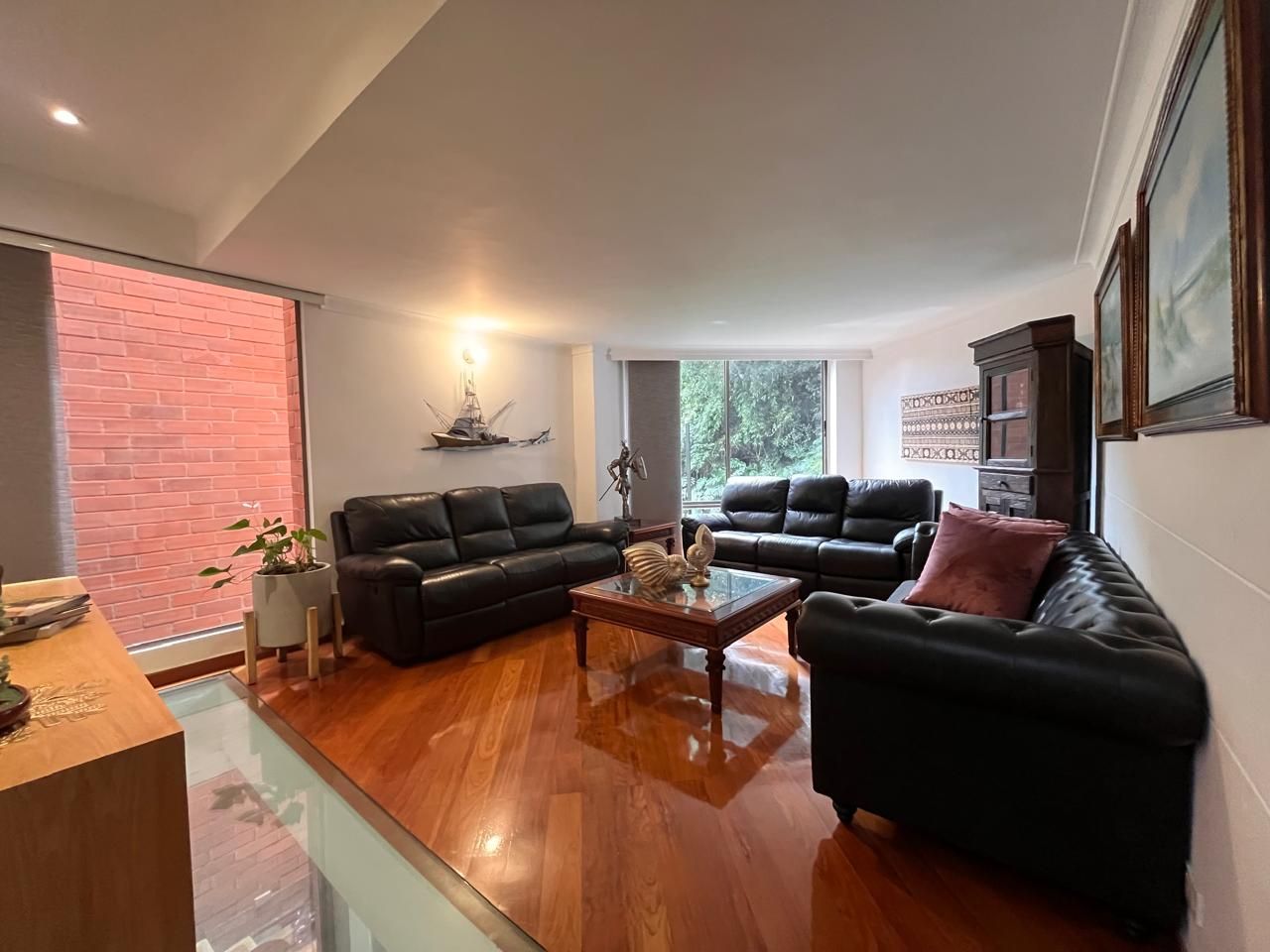Casa en venta Antioquia Medellín El Salvador 287 m2 Habitaciones 5 Baños 6 Garajes 4 Precio $1900000000