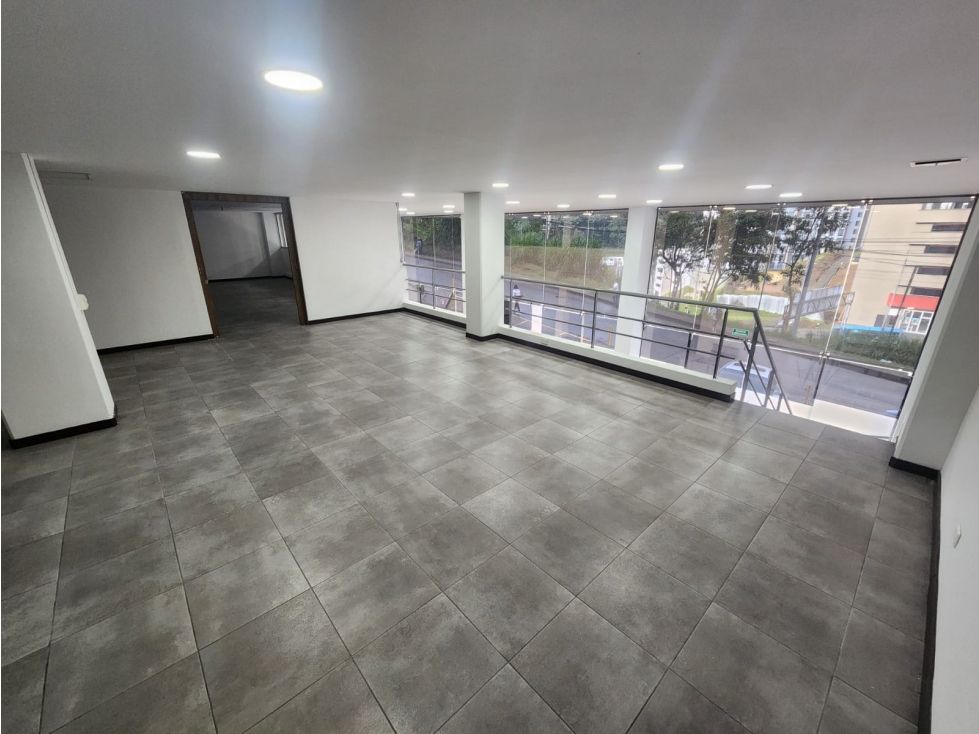 Local en arriendo Caldas Manizales La Rambla 312 m2 Habitaciones 0 Baños 3 Garajes 2 Precio $13000000