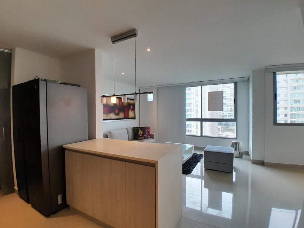 Apartamento en arriendo Atlántico Barranquilla Conjunto Central Park 86 m2 Habitaciones 2 Baños 2 Garajes 2 Precio $5500000