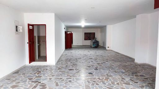 Bodega en arriendo Antioquia Medellín Caribe 270 m2 Habitaciones 0 Baños 2 Garajes 0 Precio $6900000