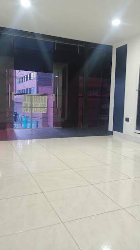 Local en arriendo Antioquia Medellín San Diego 40 m2 Habitaciones 0 Baños 1 Garajes 0 Precio $2200000