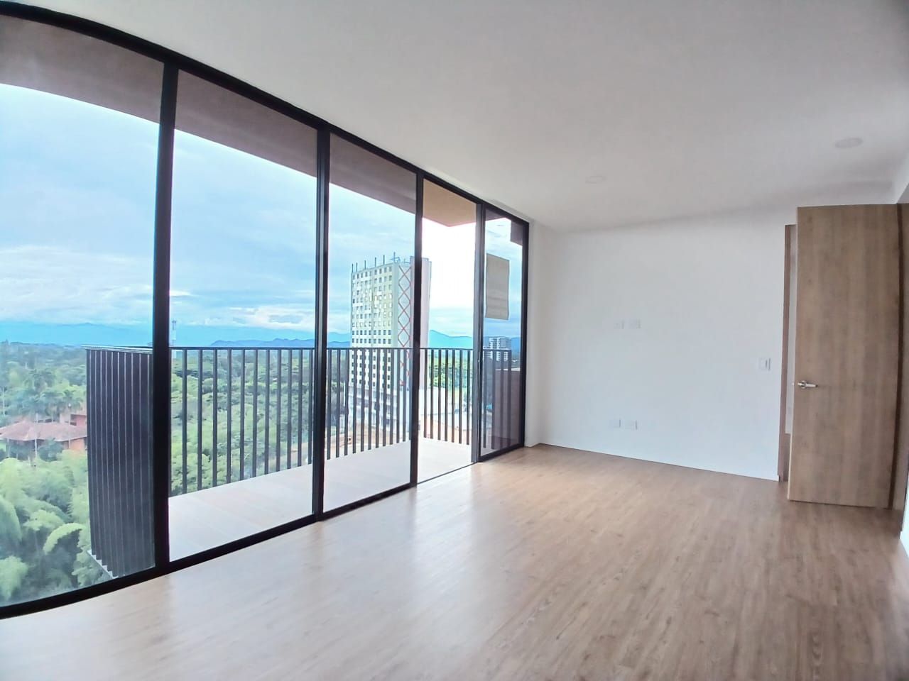 Apartamento en arriendo Risaralda Pereira Br San Fernando 83 m2 Habitaciones 2 Baños 2 Garajes 1 Precio $2900000