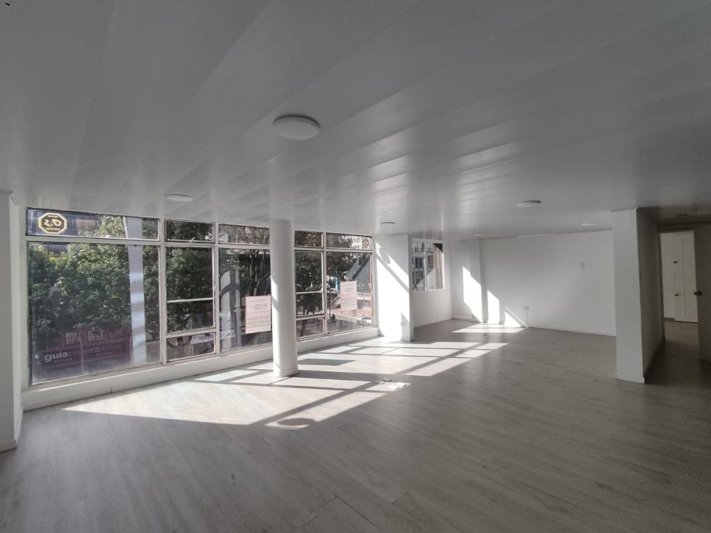 Oficina en arriendo Cundinamarca Bogotá Antiguo Country 114 m2 Habitaciones 0 Baños 1 Garajes 0 Precio $2800000