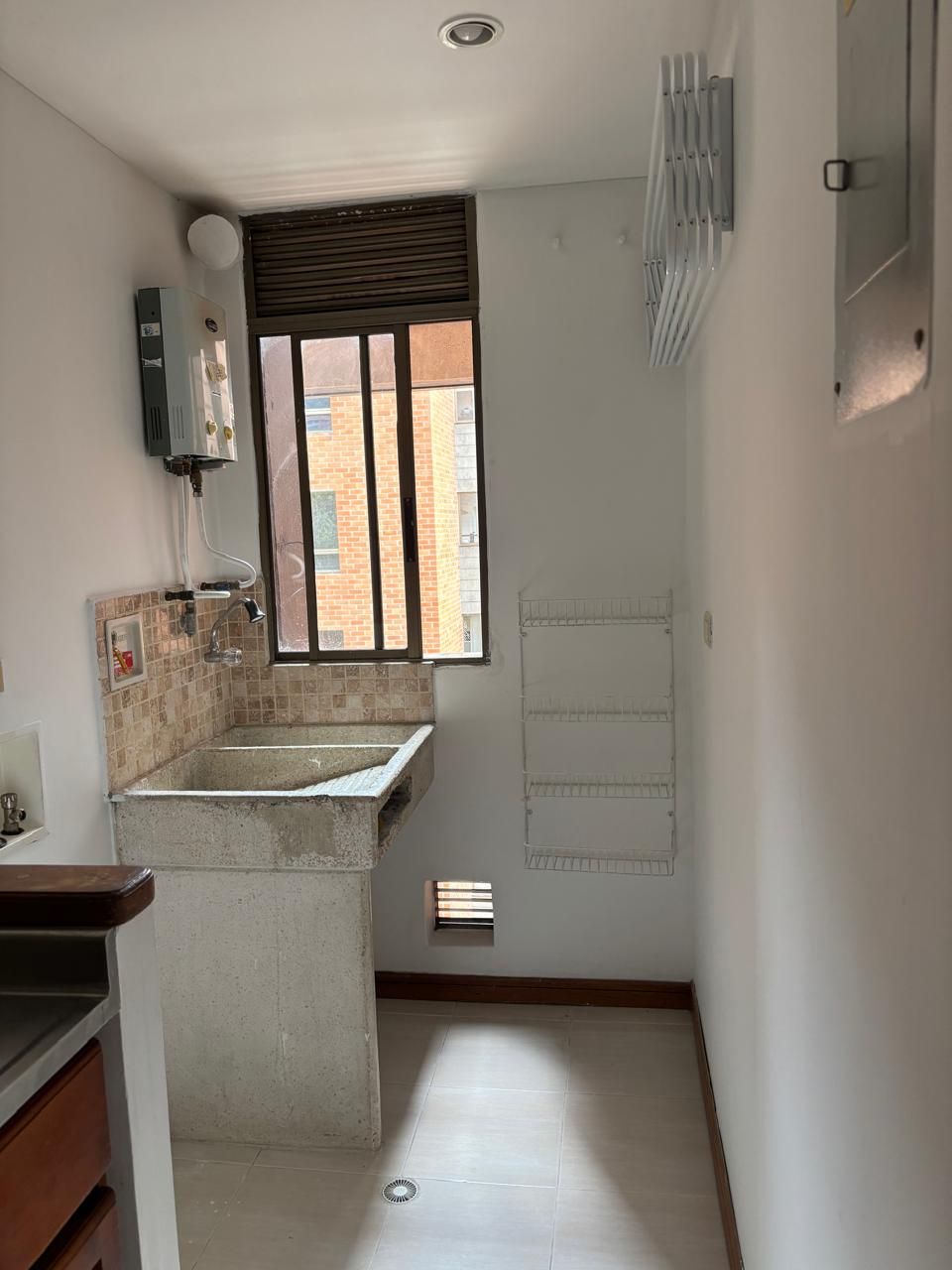 Apartamento en arriendo Antioquia Medellín Mirador Del Doce 68 m2 Habitaciones 2 Baños 2 Garajes 1 Precio $3100000