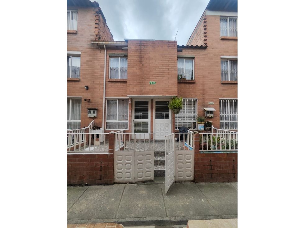 Casa en venta Cundinamarca Soacha Soacha 71 m2 Habitaciones 2 Baños 1 Garajes 0 Precio $148000000