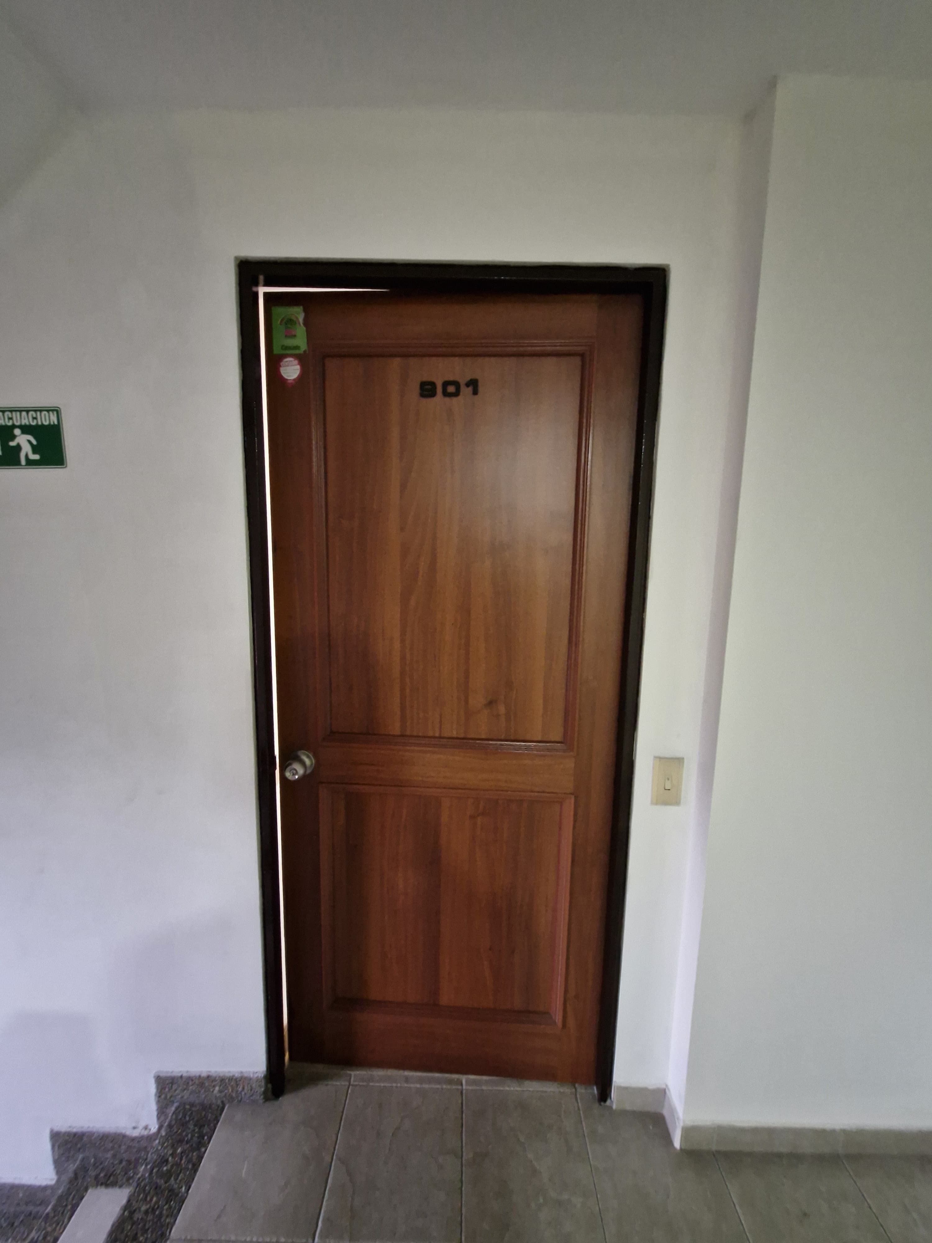 Apartaestudio en venta Cundinamarca Bogotá Pardo Rubio 40 m2 Habitaciones 1 Baños 1 Garajes 1 Precio $295000000