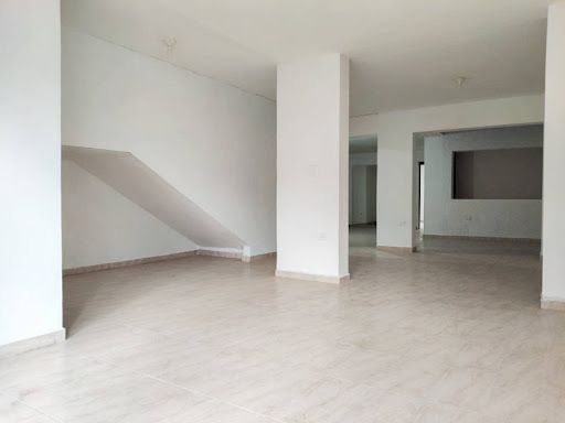 Local en arriendo Antioquia Envigado Zona Centro 100 m2 Habitaciones 0 Baños 2 Garajes 0 Precio $4500000