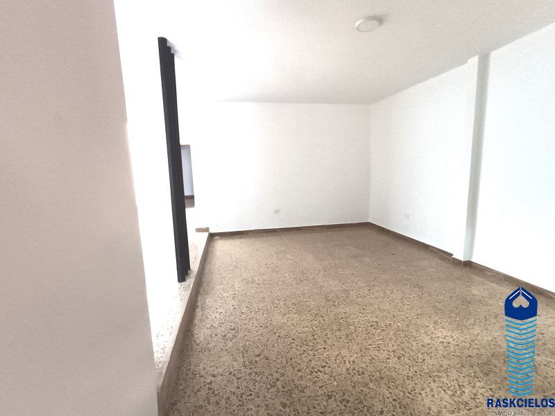 Casa en venta Antioquia Medellín El Nogal- Los Almendros 220 m2 Habitaciones 5 Baños 3 Garajes 1 Precio $870000000