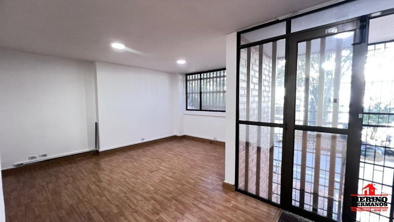 Oficina en arriendo Antioquia Medellín Bolivariana 68 m2 Habitaciones 0 Baños 1 Garajes 0 Precio $2950000