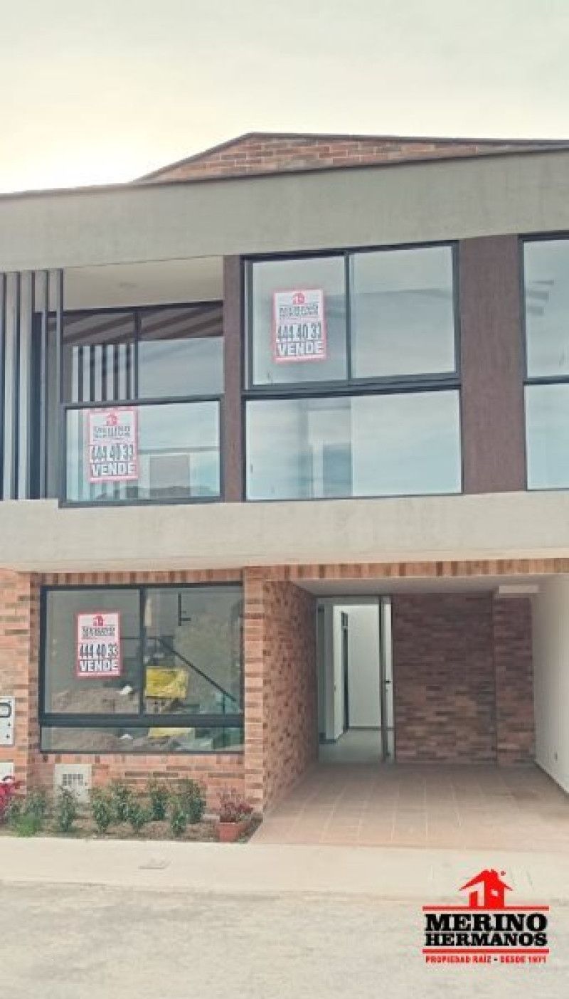 Casa en venta Antioquia La Ceja Cuatro Esqunas 147 m2 Habitaciones 3 Baños 3 Garajes 1 Precio $650000000