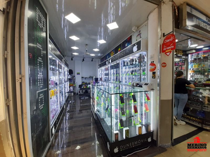 Local en venta Antioquia Medellín La Candelaria 18 m2 Habitaciones 0 Baños 1 Garajes 0 Precio $420000000