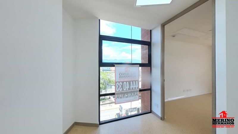 Consultorio en arriendo Antioquia Medellín Perpetuo Socorro 32 m2 Habitaciones 0 Baños 1 Garajes 0 Precio $3800000