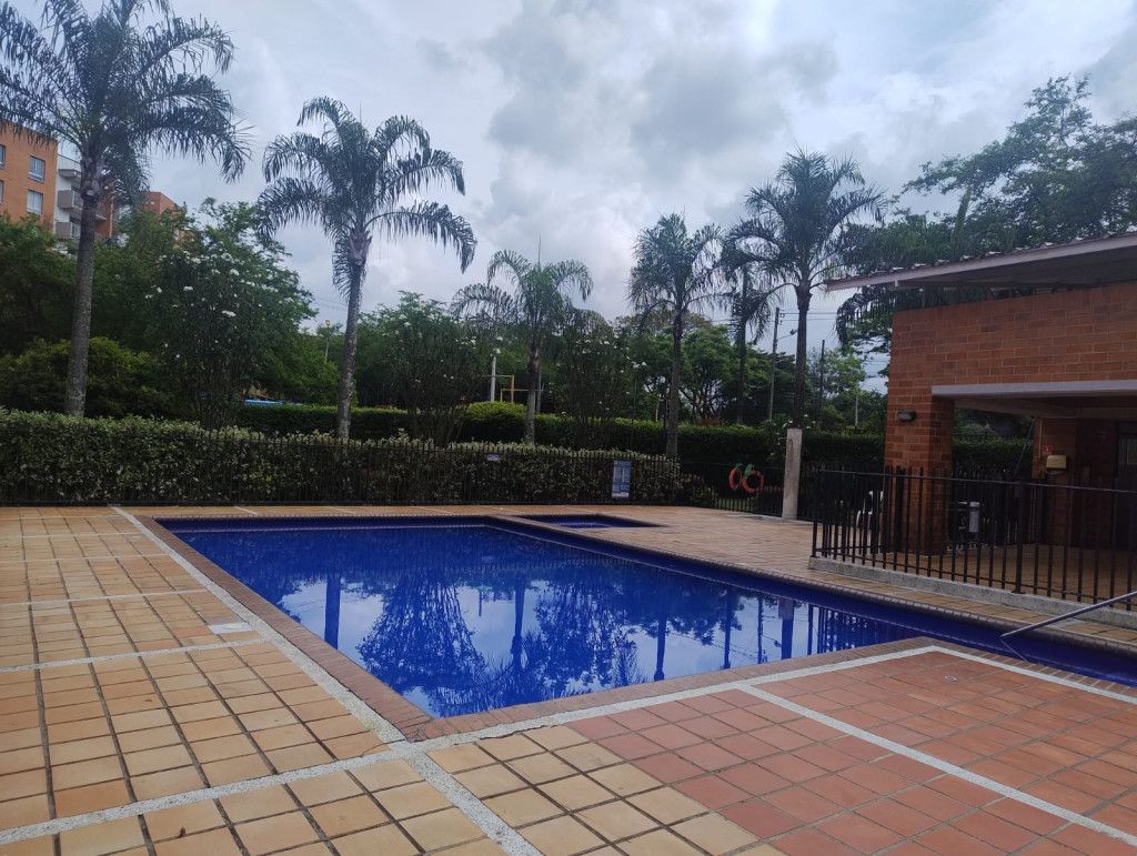Apartamento en venta Valle Del Cauca Cali Conjunto Residencial El Bosque 120 m2 Habitaciones 4 Baños 4 Garajes 2 Precio $460000000