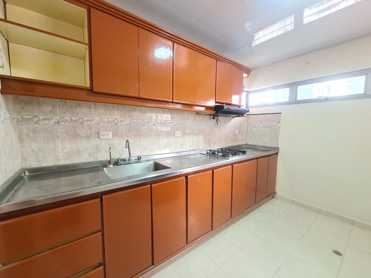 Casa en venta Sucre Sincelejo Venecia I 170 m2 Habitaciones 5 Baños 4 Garajes 1 Precio $365000000