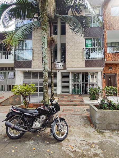 Apartamento en venta Antioquia Medellín Los Alpes 83 m2 Habitaciones 2 Baños 2 Garajes 1 Precio $480000000