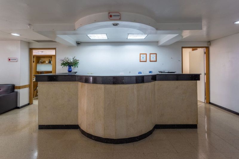 Consultorio en venta Antioquia Medellín Patio Bonito 229 m2 Habitaciones 0 Baños 5 Garajes 4 Precio $1600000000