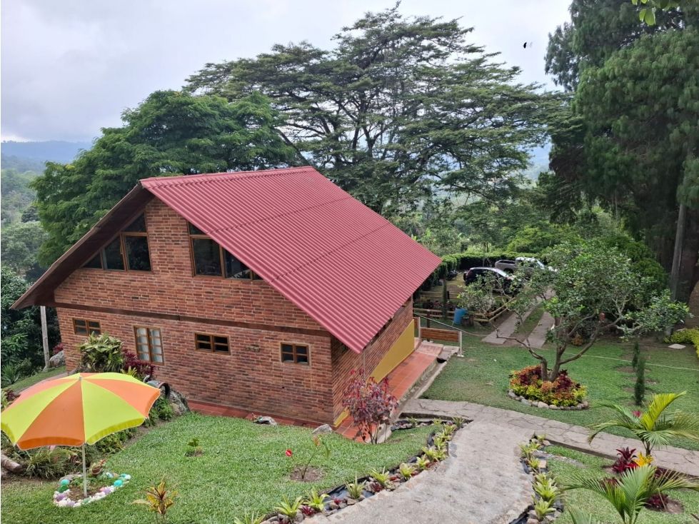 Finca en venta Cundinamarca Anolaima Anolaima 12800 m2 Habitaciones 8 Baños 3 Garajes 5 Precio $900000000