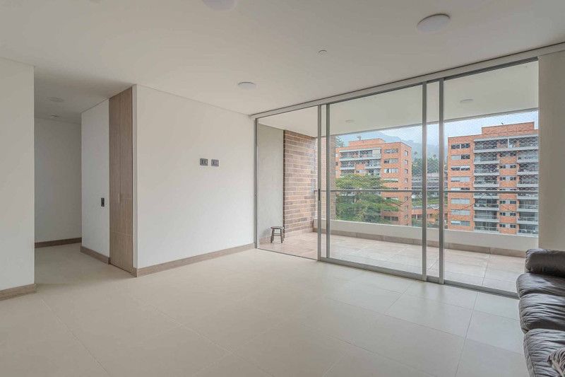 Apartamento en venta Antioquia Envigado La Inmaculada 110 m2 Habitaciones 3 Baños 2 Garajes 2 Precio $1170000000