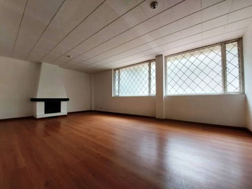 Apartamento en venta Cundinamarca Bogotá Chico 250 m2 Habitaciones 3 Baños 4 Garajes 1 Precio $1390000000