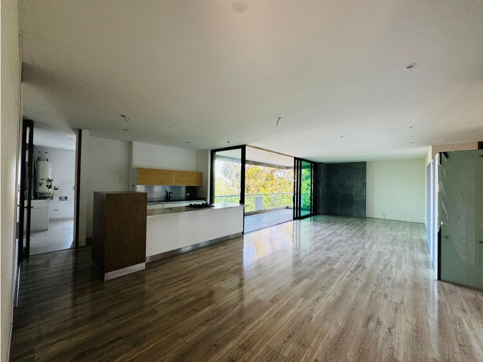 Apartamento en arriendo Antioquia Medellín Medellín 178 m2 Habitaciones 3 Baños 4 Garajes 3 Precio $12000000