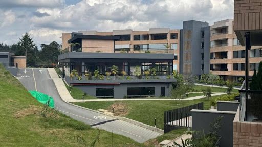 Apartamento en arriendo Antioquia El Retiro El Retiro 85 m2 Habitaciones 2 Baños 3 Garajes 1 Precio $3500000