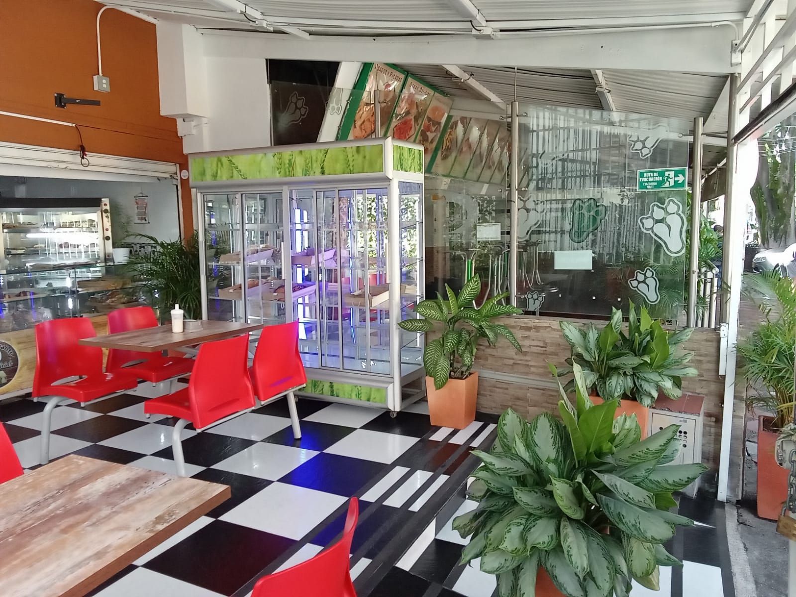 Local en arriendo Antioquia Medellín Florida Nueva 40 m2 Habitaciones 0 Baños 2 Garajes 0 Precio $5000000