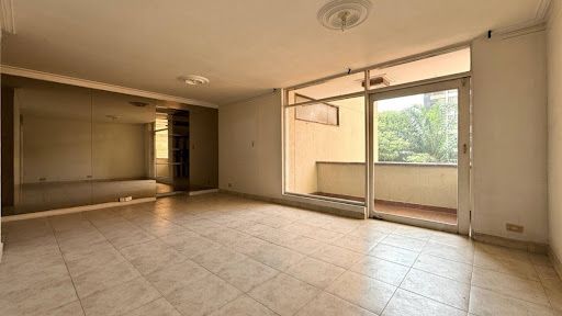 Apartamento en venta Antioquia Medellín Lorena 102 m2 Habitaciones 2 Baños 3 Garajes 1 Precio $600000000