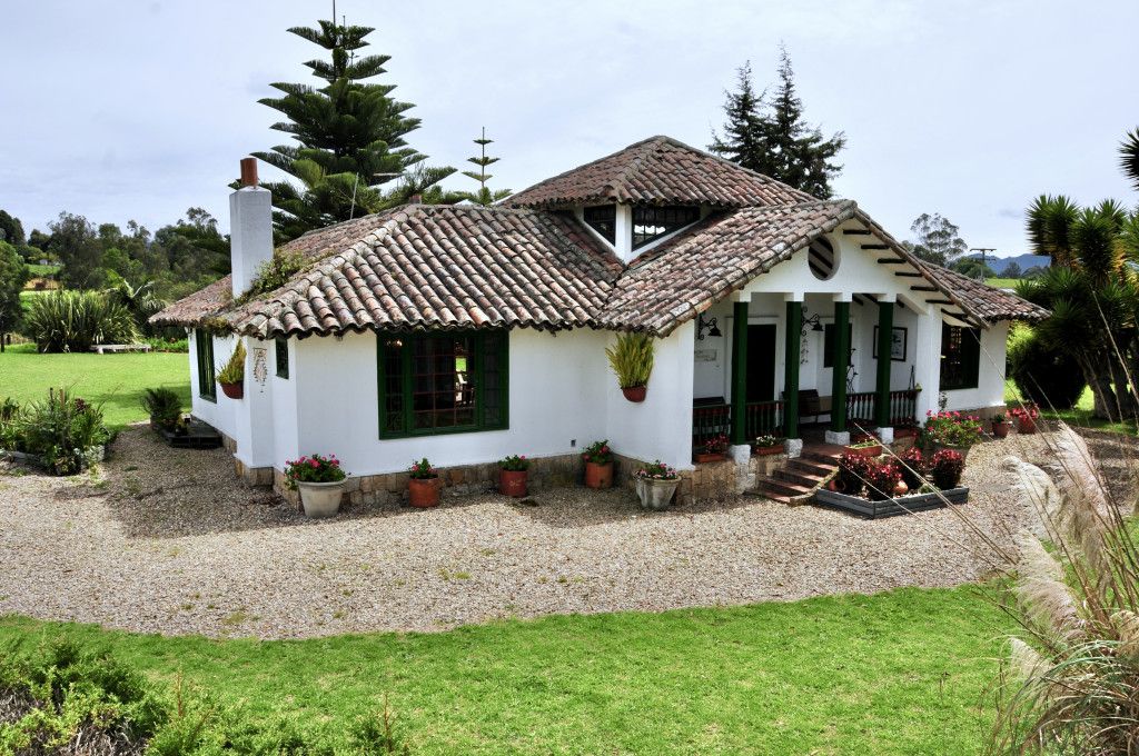 Casa en arriendo Cundinamarca El Rosal El Rosal 196 m2 Habitaciones 3 Baños 2 Garajes 2 Precio $4500000