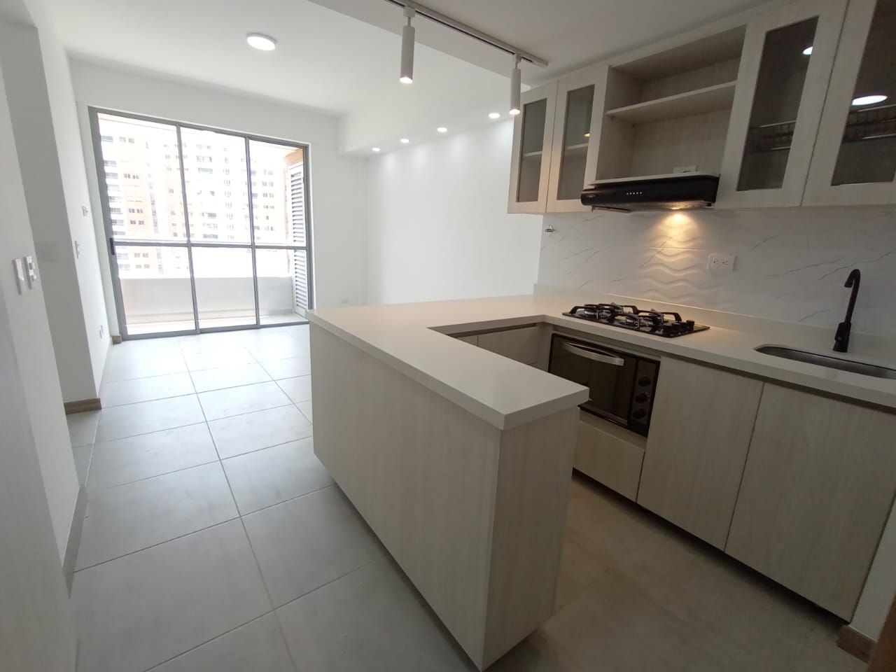 Apartamento en arriendo Antioquia Sabaneta Ciudadela Monteazul 54 m2 Habitaciones 2 Baños 2 Garajes 1 Precio $450000000