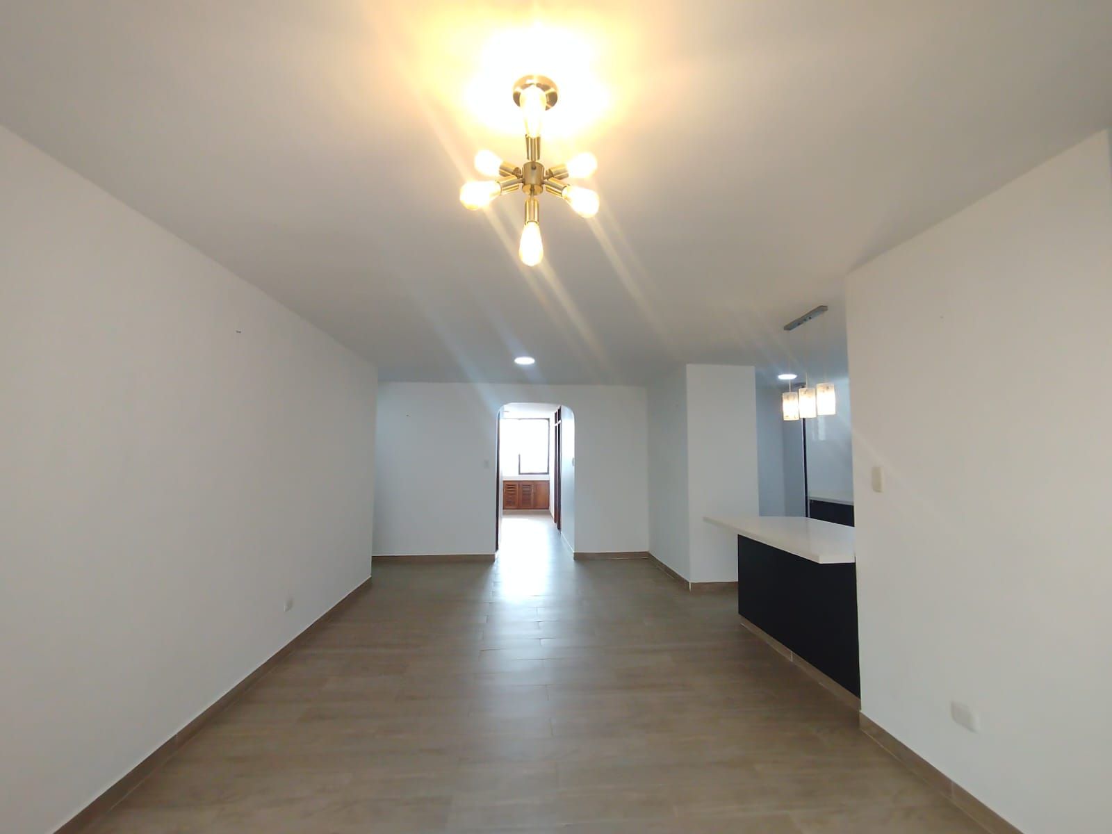 Apartamento en venta Risaralda Pereira La Julia 112 m2 Habitaciones 3 Baños 2 Garajes 2 Precio $590000000