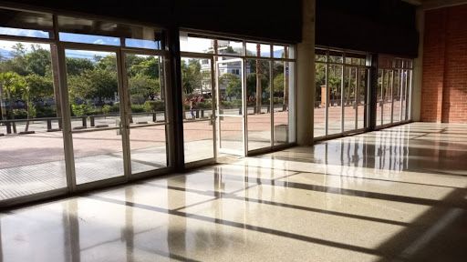 Local en arriendo Antioquia Medellín Shellmar 200 m2 Habitaciones 0 Baños 2 Garajes 3 Precio $16357000