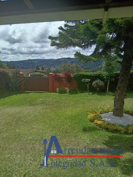 Casa en venta Antioquia Guarne Guarne 1000 m2 Habitaciones 3 Baños 2 Garajes 20 Precio $675000000
