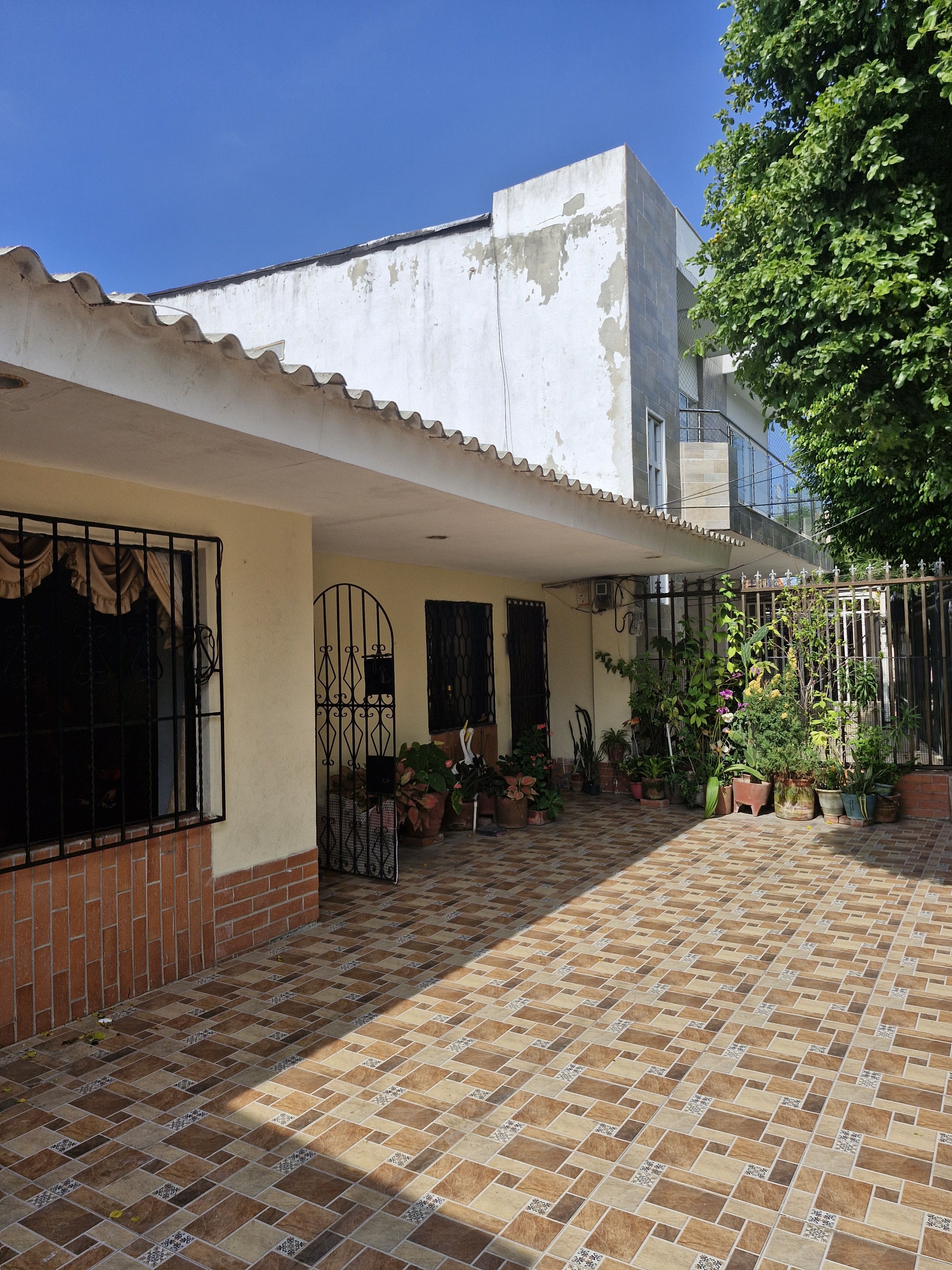 Casa en venta Atlántico Barranquilla Paraiso 160 m2 Habitaciones 4 Baños 2 Garajes 0 Precio $580000000