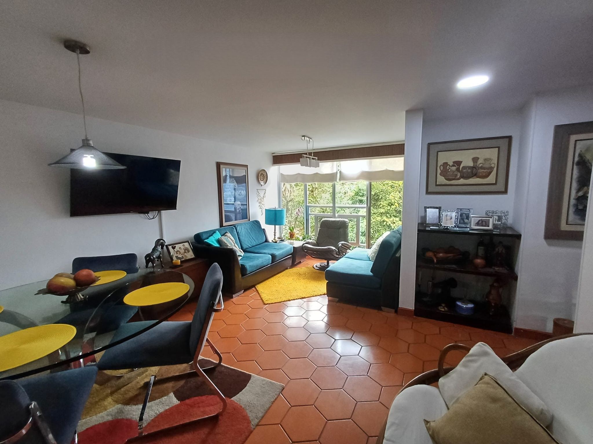 Apartamento en venta Risaralda Pereira El Poblado I Etapa 88 m2 Habitaciones 3 Baños 2 Garajes 1 Precio $270000000