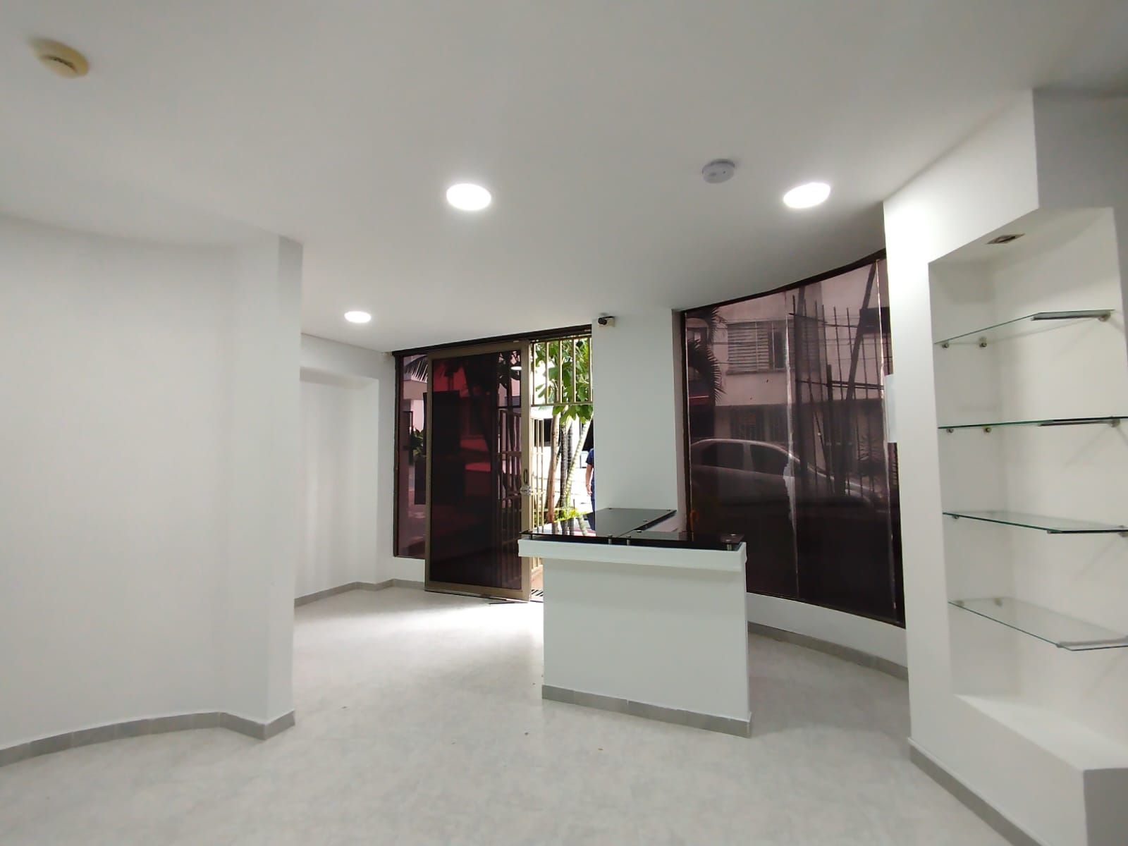 Local Comercial en arriendo Risaralda Pereira La Julia 33 m2 Habitaciones 1 Baños 1 Garajes 0 Precio $2050000