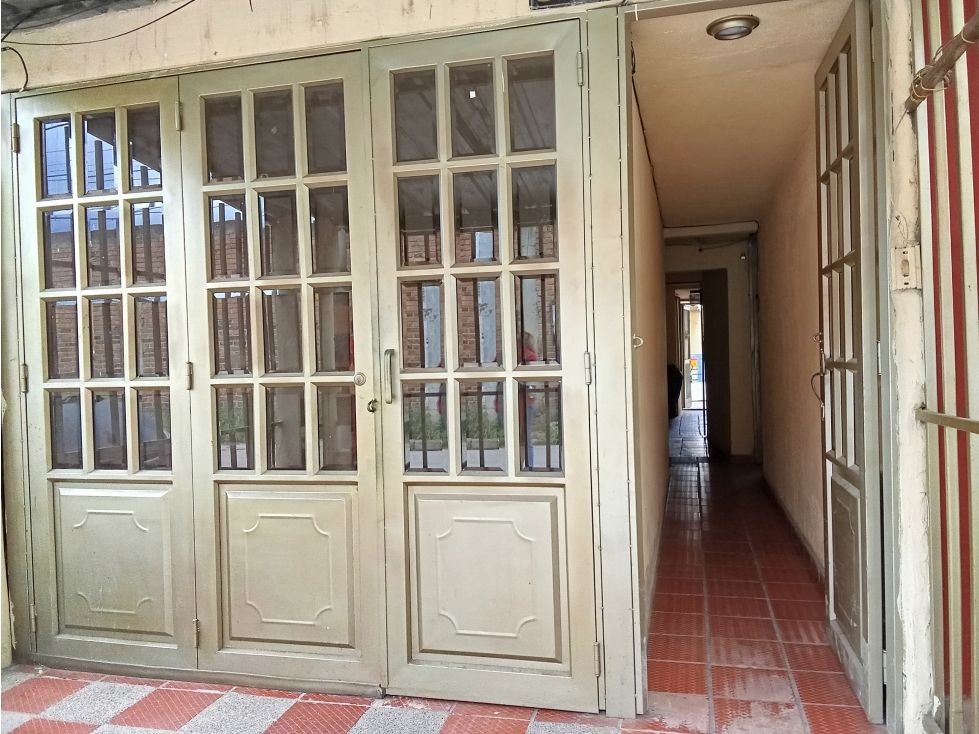 Apartamento en venta Cundinamarca Zipaquirá Cpr Loteo Pedroza 162 m2 Habitaciones 5 Baños 6 Garajes 1 Precio $330000000