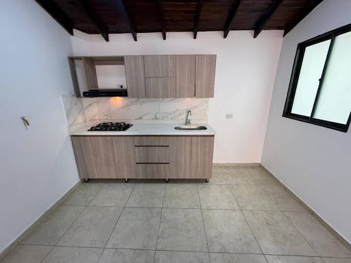 Apartamento en arriendo Antioquia Itagüí Centro 80 m2 Habitaciones 3 Baños 2 Garajes 0 Precio $1700000